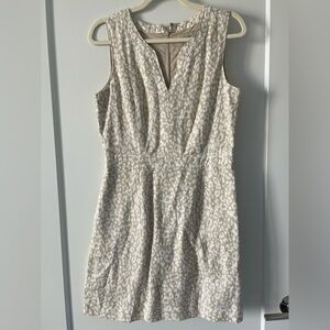 Banana Republic Sleeveless V-neck Dress in Beige and White Animal Print, Size 6